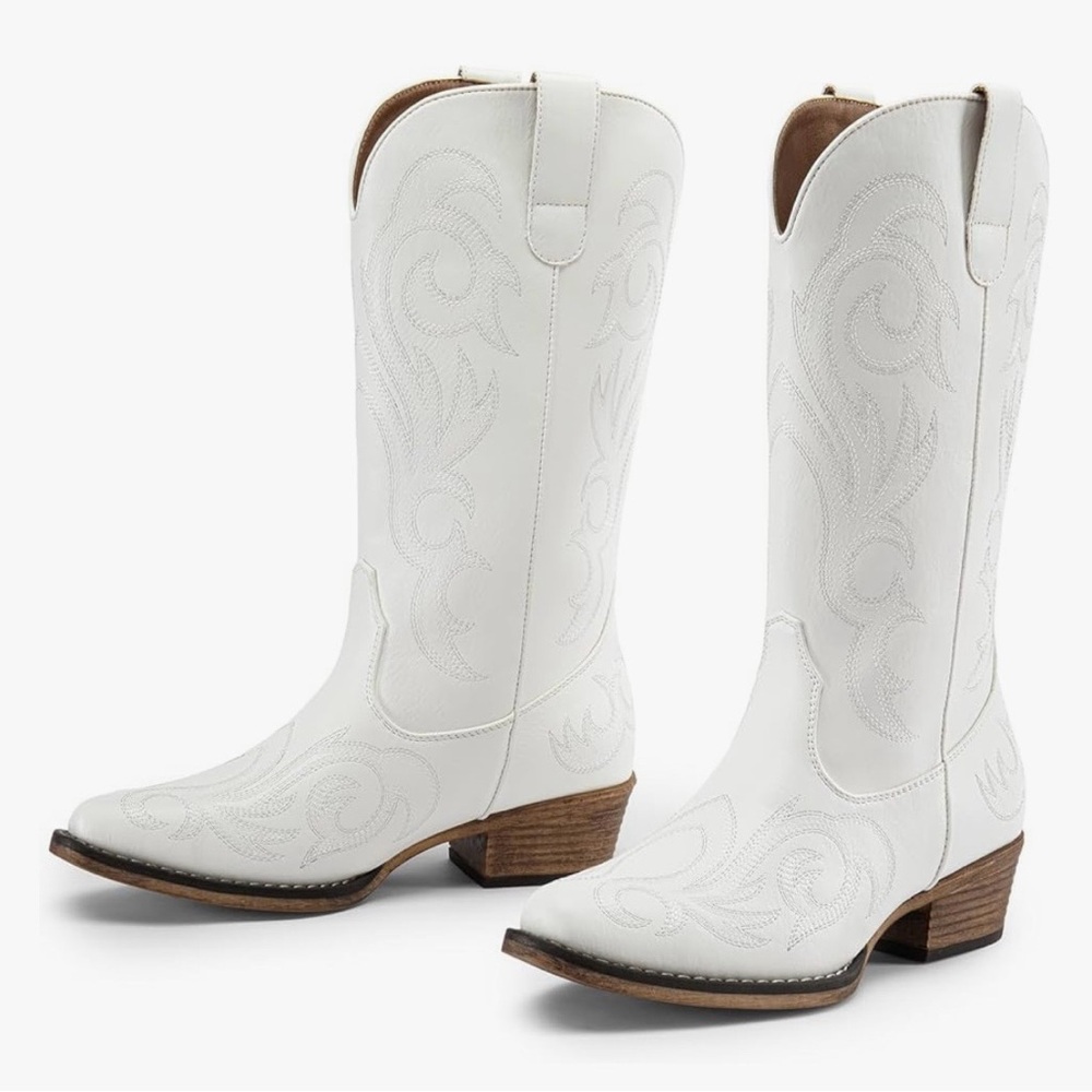 White Western Cowboy Boots
